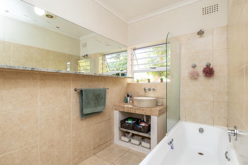 To Let 3 Bedroom Property for Rent in Plumstead Western Cape